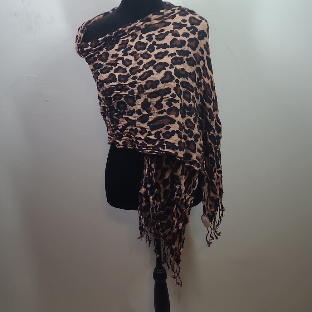Leopard Print Women's Scarf